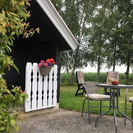 Landhaus Stunning Romantic Close To Baltic