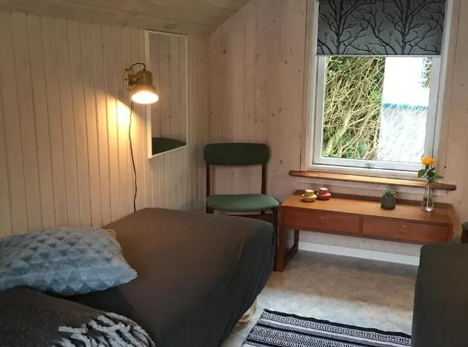 Stunning Romantic Close To Baltic Landsted